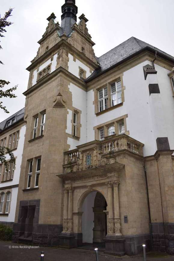 Gymnasien
