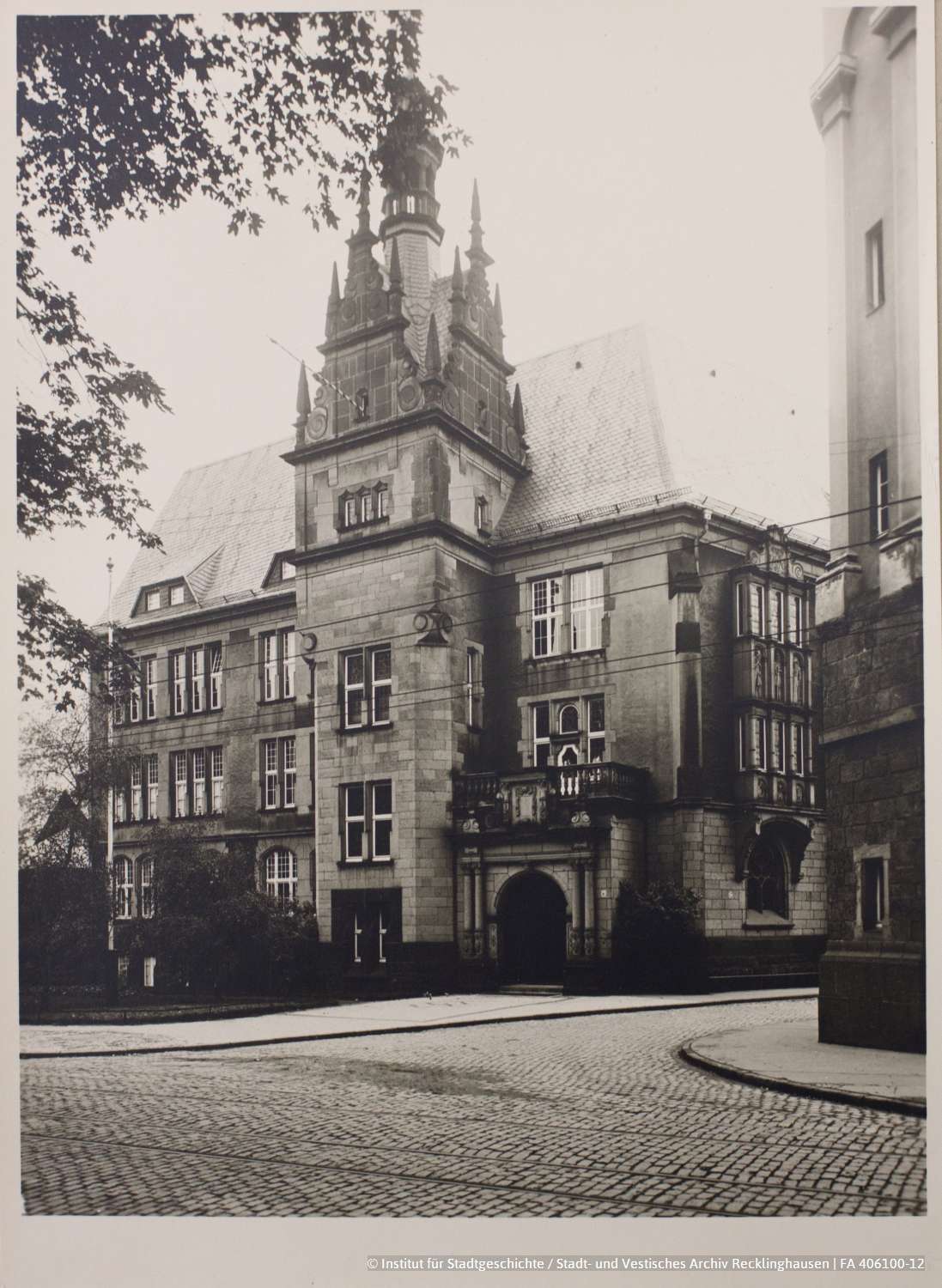 Gymnasien